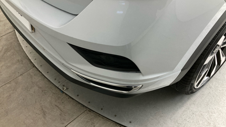 Volkswagen T-Roc 2.0 TDI EVO R-Line 5dr DSG Diesel Hatchback